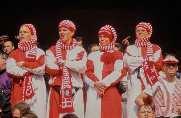 Why Soccer Fans Love Scarves: History, Tradition, and Symbolism