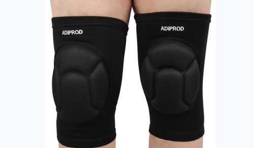 Do Soccer Goalies Wear Knee Pads? A Complete Guide