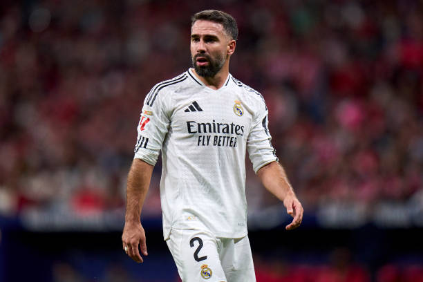 10 Greatest Soccer Players Who Wore the Number 2 Jersey