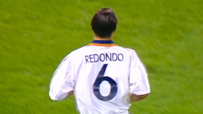 10 Greatest Soccer Players Who Wore the Number 6 Jersey