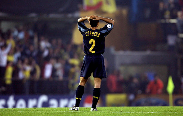 10 Greatest Soccer Players Who Wore the Number 2 Jersey