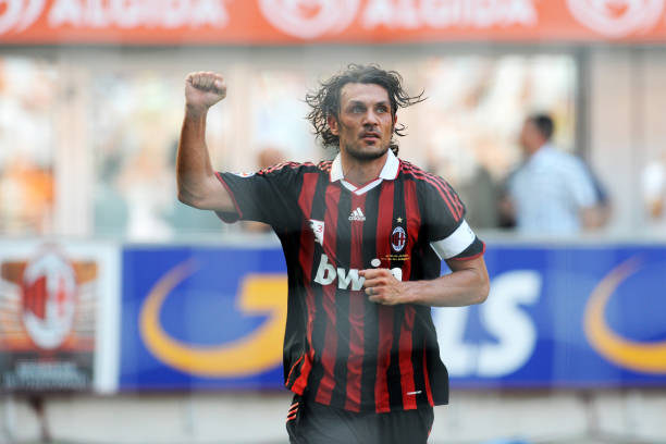 10 Greatest Soccer Players Who Wore the Number 3 Jersey