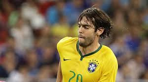 Top Famous Soccer Players With The Number 20 Jersey