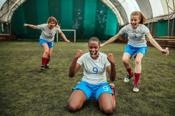 Why Do Soccer Players Slide on Their Knees? Full Explanation