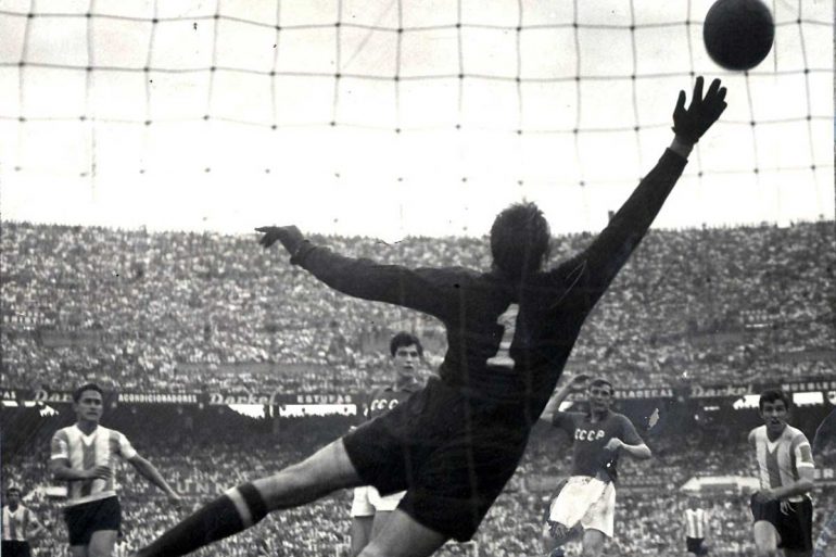 10 Greatest Soccer Players Ever to Wear the Number 1 Jersey
